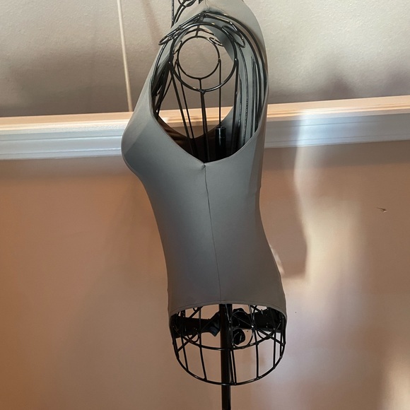 Zara Green Bodysuit - Picture 2 of 5